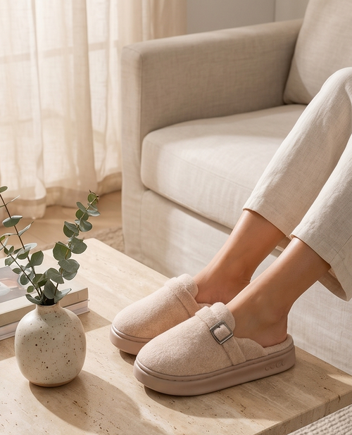 Élome Cozy Buckle Mules™